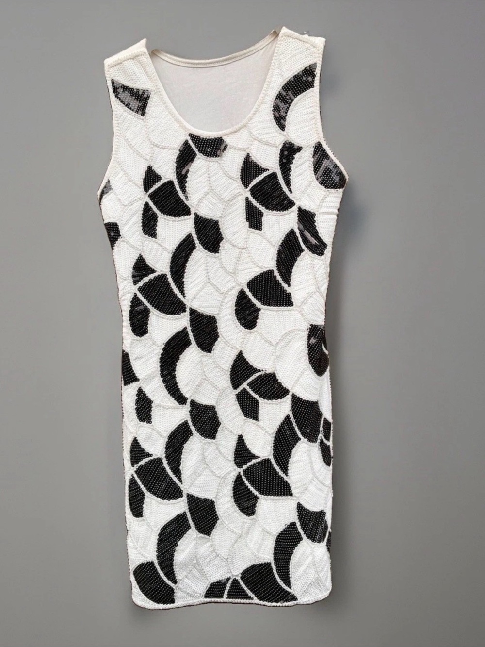 Black & White Beaded Sleeveless Sheath Dress